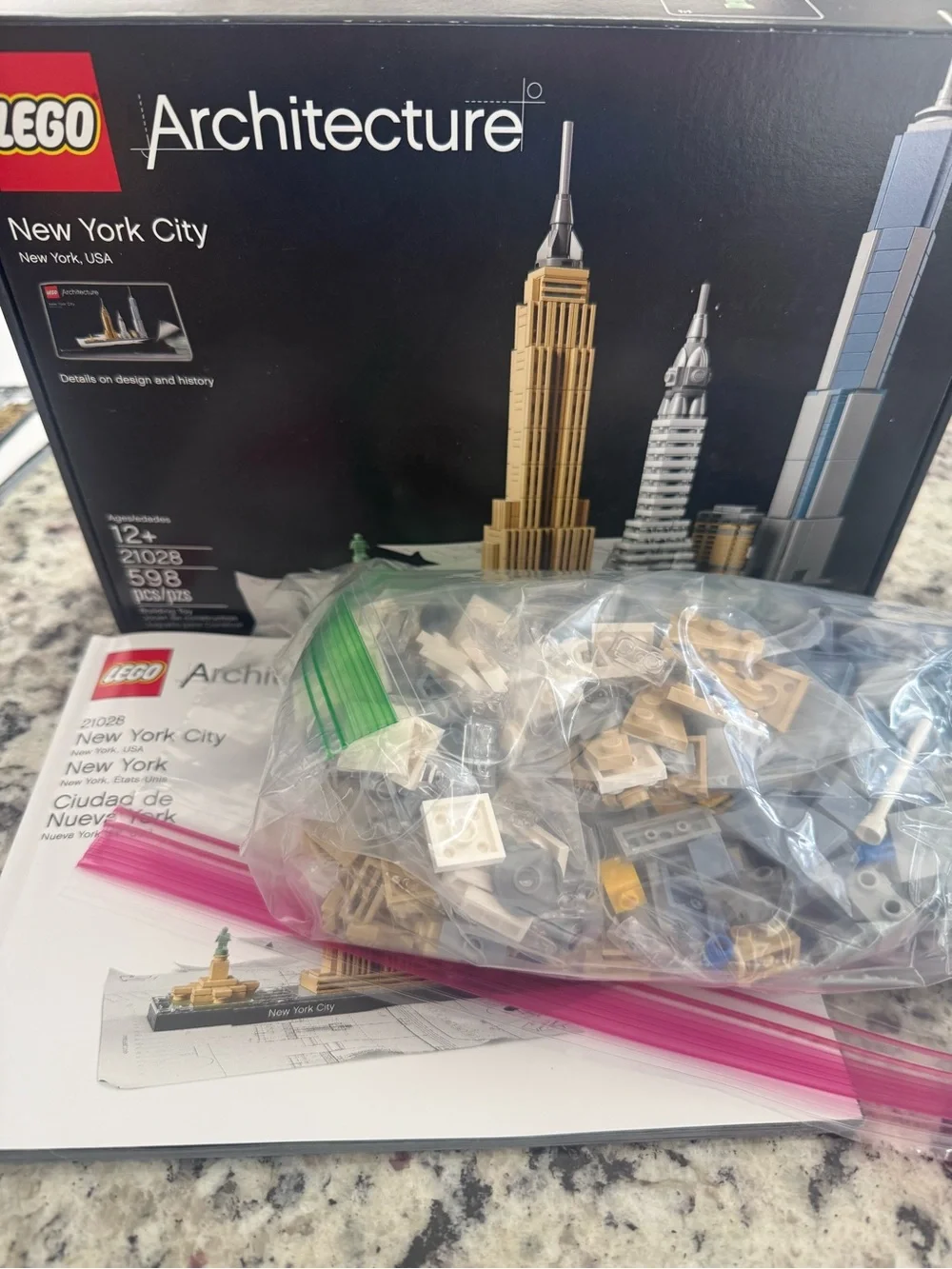 RETIRED LEGO Architecture New York City 21028